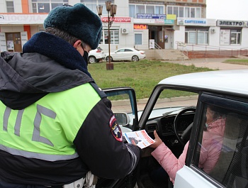 1 декабря в Кущевском районе стартовала акция «Осторожно, мошенники!» 